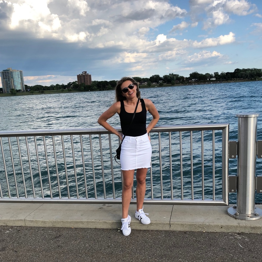 Meet your Posher, Roxy